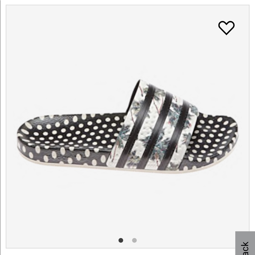 🔆ISO‼️ Adidas Adilette slides. Not for sale